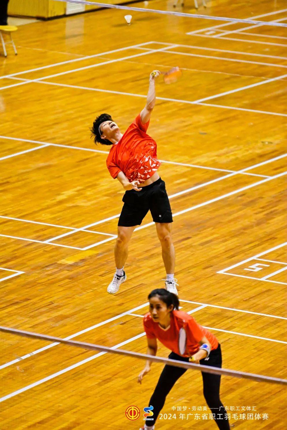 体育比赛更重精神