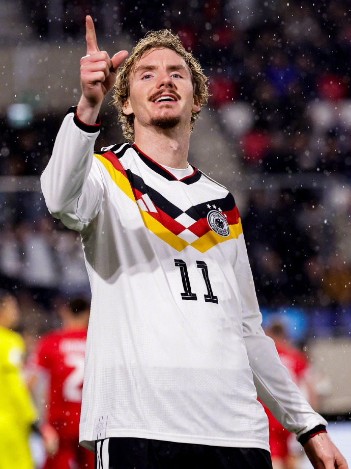 博恩茅斯对米堡